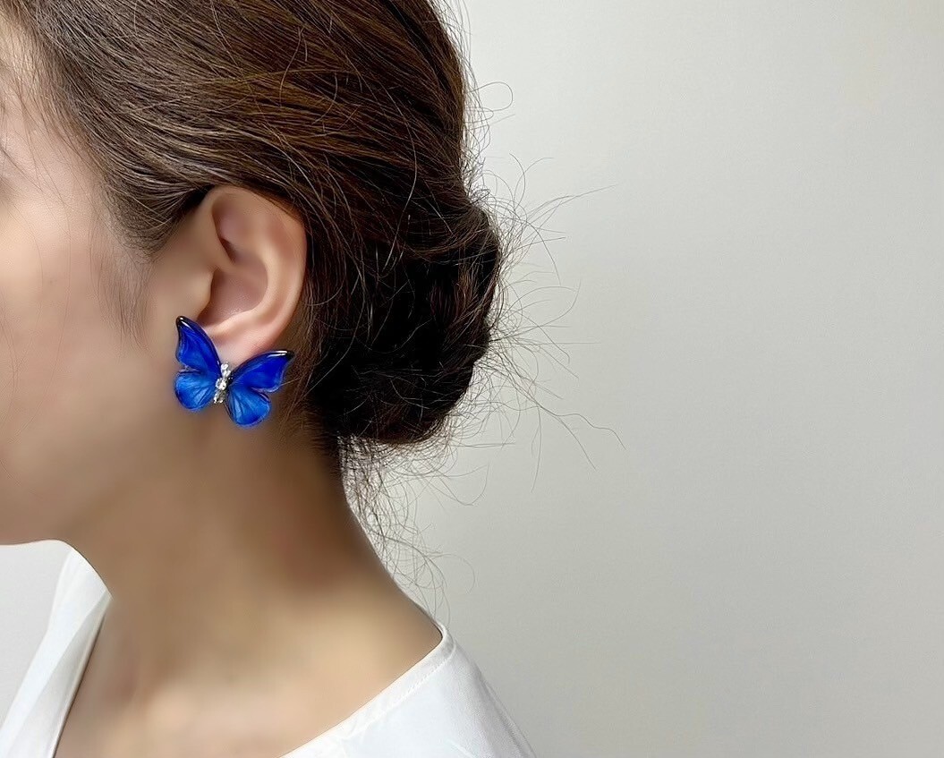 Royal blue モルフォ蝶 片耳タイプ イヤリング・ピアス - a o